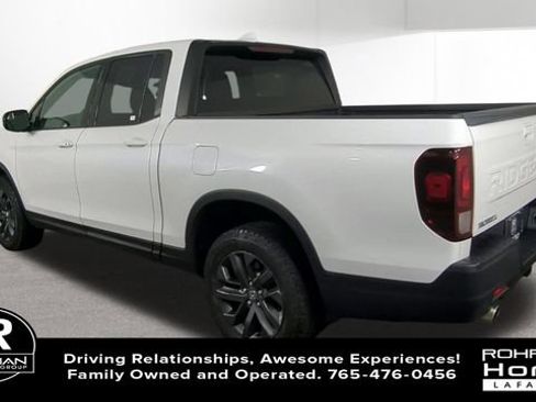 Used 2024 Honda Ridgeline Sport image 7