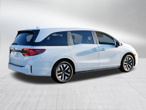 Certified 2026 Honda Odyssey EX-L image 7