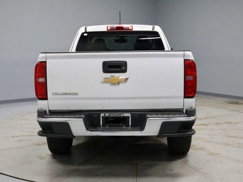 Used 2017 Chevrolet Colorado W/T image 9