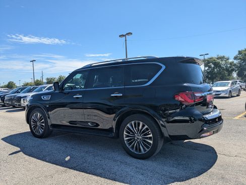 Used 2018 INFINITI QX80 2WD w/ Driver Assistance Package image 7