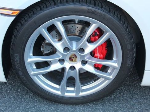 Used 2015 Porsche Boxster S image 13