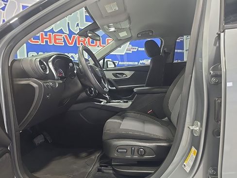 Used 2025 Chevrolet Blazer LT image 14