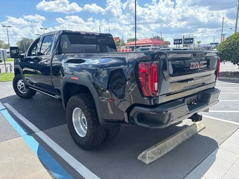 Used 2021 GMC Sierra 3500 Denali w/ Denali Ultimate Package AWD/4WD image 9