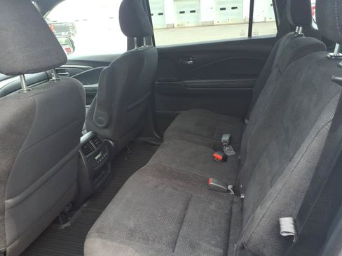 Used 2022 Honda Pilot Sport image 8