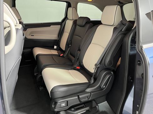 New 2026 Honda Odyssey Elite image 12