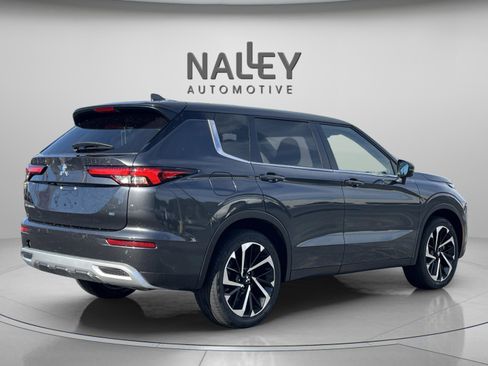 Used 2024 Mitsubishi Outlander SE image 5