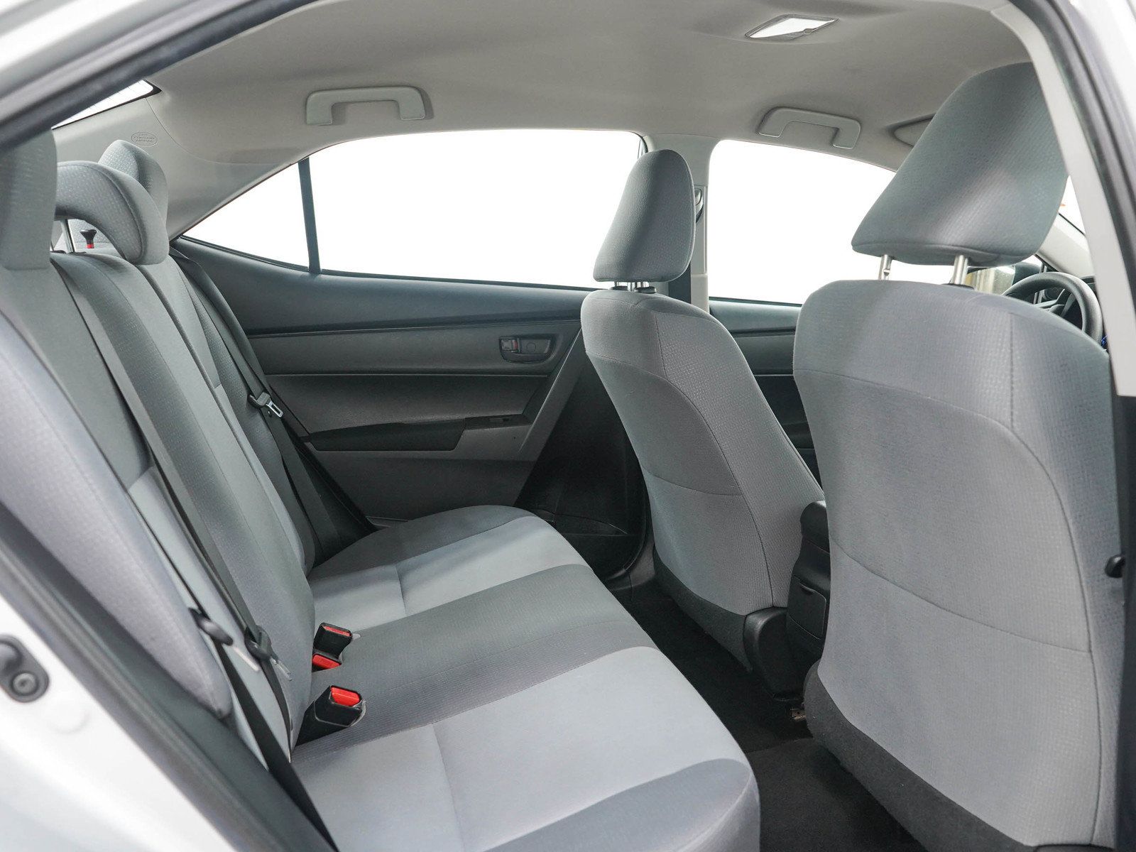Used 2017 Toyota Corolla L FWD image 12