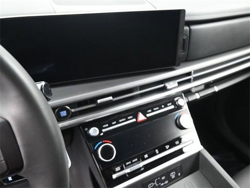 Certified 2025 Hyundai Santa Fe XRT image 20