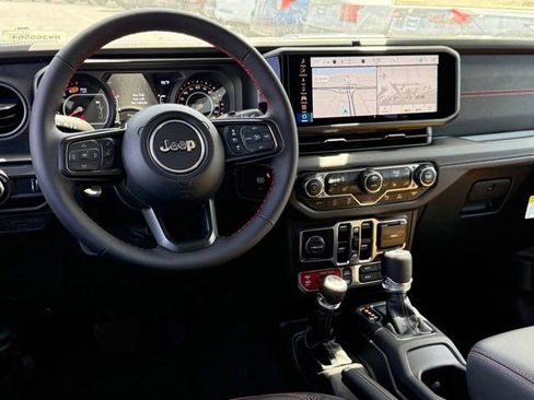 New 2024 Jeep Wrangler Unlimited Rubicon w/ Technology Group image 30