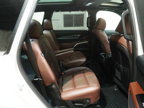 Used 2024 Kia Telluride SX AWD/4WD image 17
