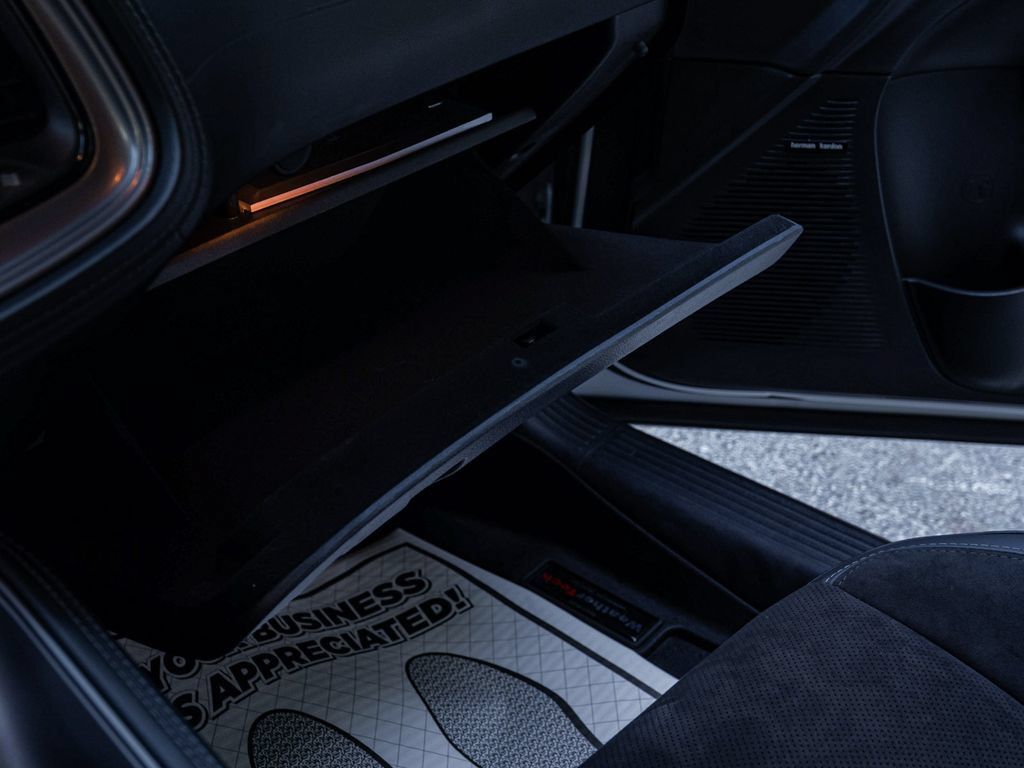 Used 2023 Dodge Challenger R/T Scat Pack RWD image 17