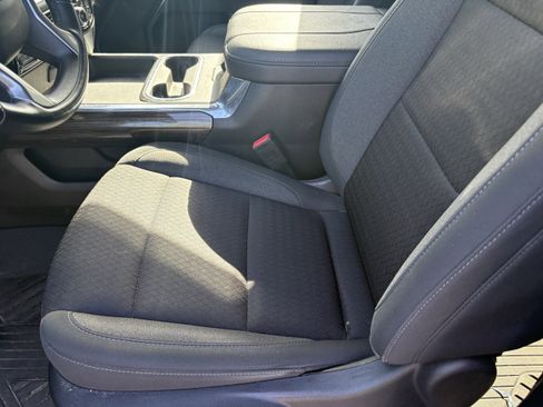 Used 2024 Chevrolet Silverado 2500 LT image 11