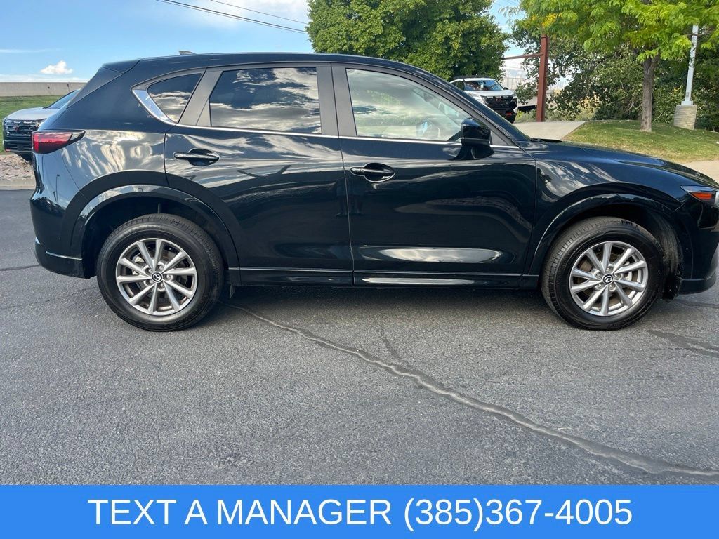 Used 2025 MAZDA CX-5 AWD 2.5 S w/ Preferred Package image 2