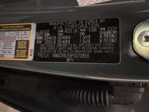 Certified 2023 Kia Niro EX Touring image 11