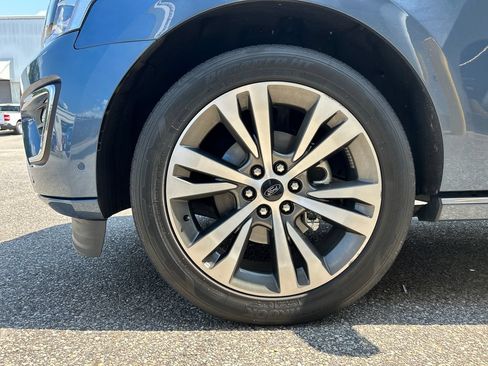 Certified 2020 Ford Expedition Platinum RWD image 7