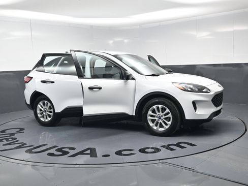 Used 2020 Ford Escape S image 24