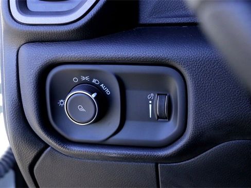 Used 2024 RAM 2500 Tradesman image 21