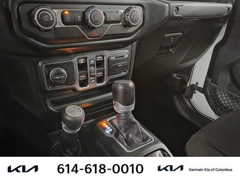 Used 2020 Jeep Gladiator Sport w/ Quick Order Package 24S AWD/4WD image 25