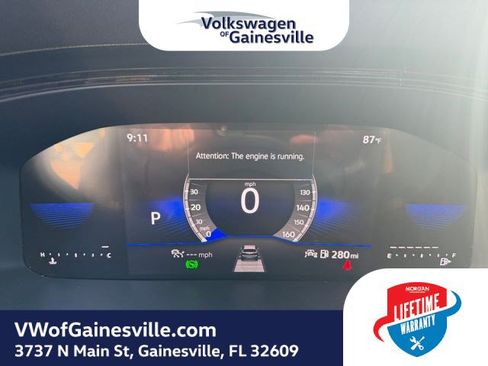 Certified 2024 Volkswagen Taos S FWD image 19