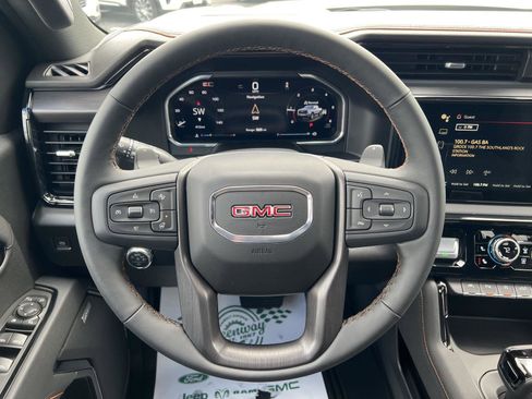 New 2026 GMC Sierra 1500 AT4 w/ AT4 Premium Package AWD/4WD image 27