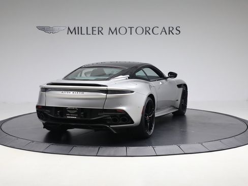 Used 2023 Aston Martin DBS Coupe image 7
