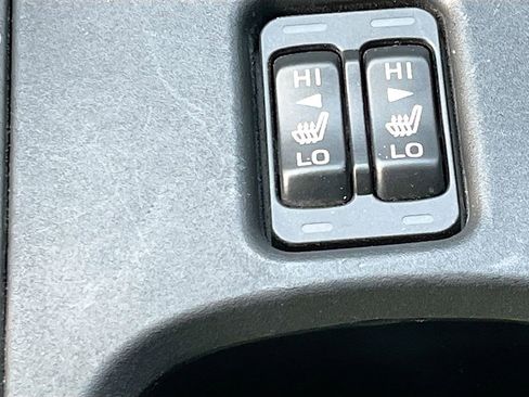 Used 2025 Toyota GR86 Premium w/ ALL Weather Mat Package (TMS) RWD image 19