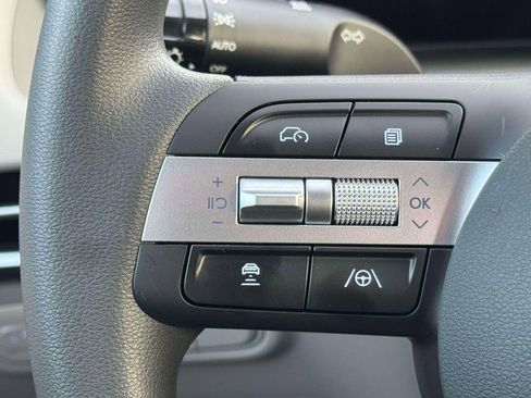 New 2026 Hyundai Tucson SE image 19