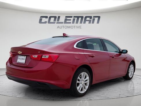 Used 2018 Chevrolet Malibu LT FWD image 5