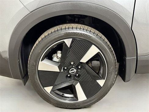 Used 2025 Nissan Kicks SR image 27