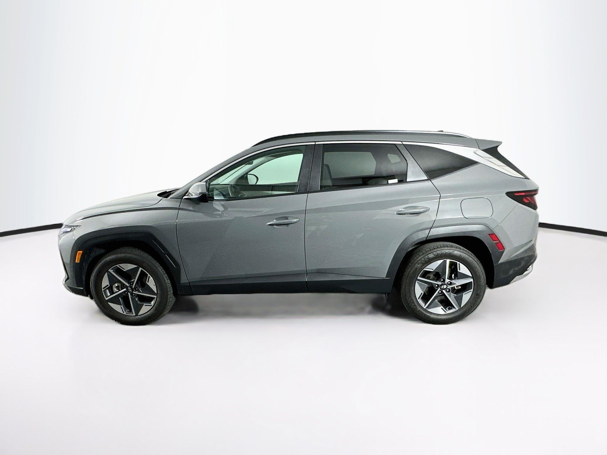 Used 2025 Hyundai Tucson SEL AWD/4WD image 4