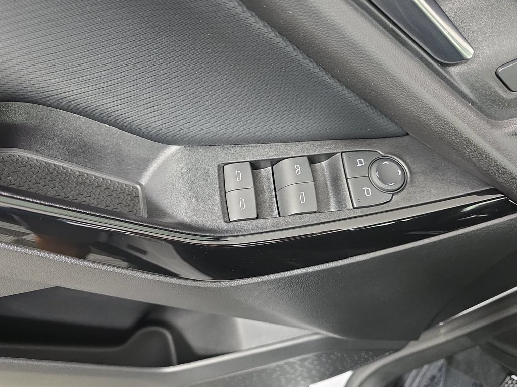 New 2027 Chevrolet Equinox LT AWD/4WD image 24