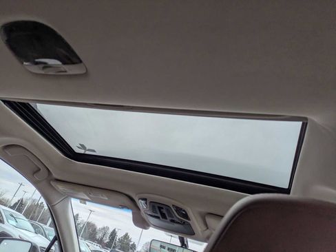 Used 2021 Subaru Outback Touring w/ Popular Package #2 image 21