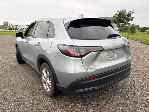 Used 2023 Honda HR-V LX image 8