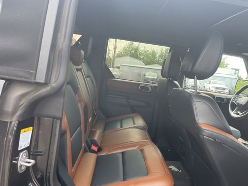 Used 2024 Ford Bronco Outer Banks AWD/4WD image 10