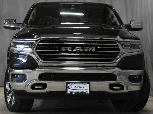 Used 2019 RAM 1500 Laramie Longhorn image 4