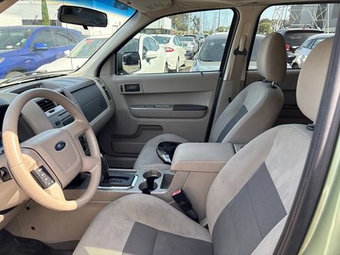Used 2008 Ford Escape 4WD Hybrid image 11