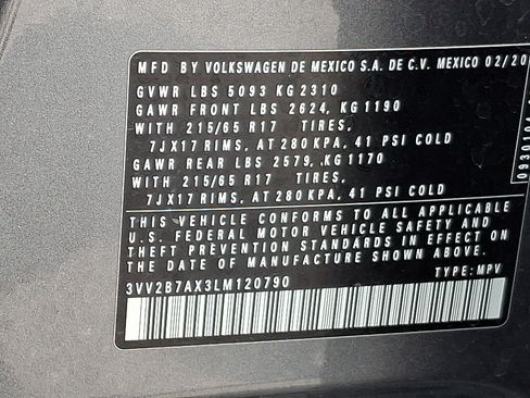 Used 2020 Volkswagen Tiguan SE w/ Panoramic Sunroof Package AWD/4WD image 29