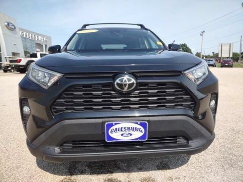 Used 2021 Toyota RAV4 XLE FWD image 8