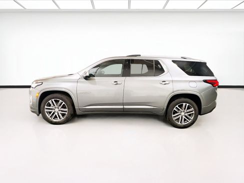 Used 2023 Chevrolet Traverse High Country image 24