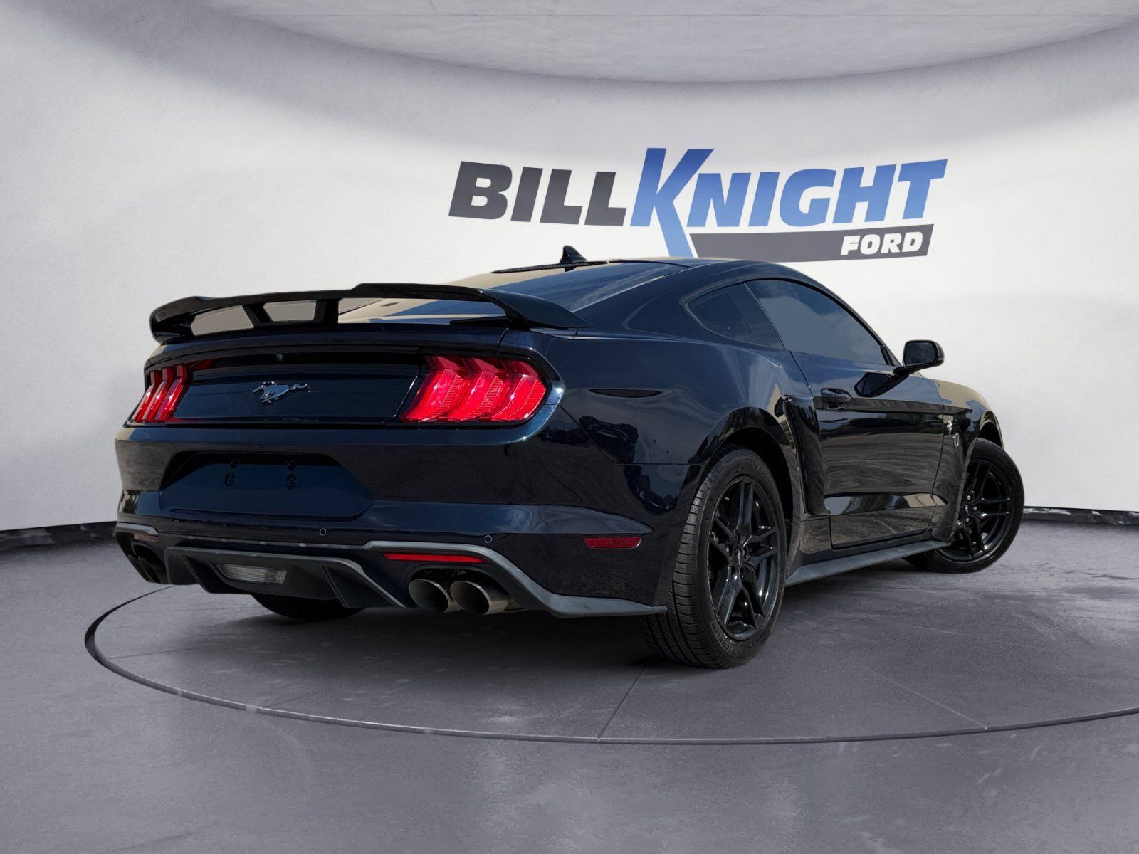Used 2021 Ford Mustang GT Premium w/ Equipment Group 401A RWD image 5