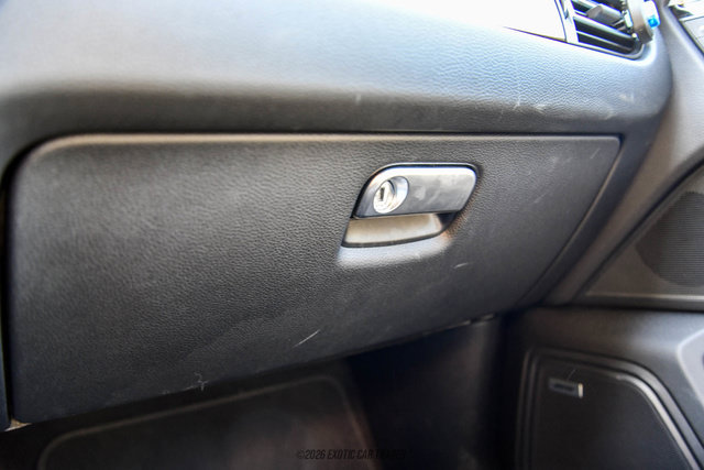 Used 2021 Porsche Macan AWD/4WD image 36