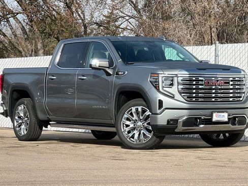New 2026 GMC Sierra 1500 Denali w/ Denali Reserve Package AWD/4WD image 2