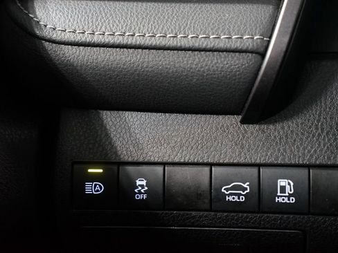 Used 2023 Toyota Camry SE image 23