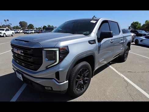 Used 2024 GMC Sierra 1500 Elevation AWD/4WD image 3