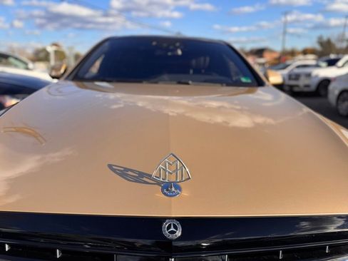 Used 2017 Mercedes-Benz Maybach S 550 4MATIC image 12