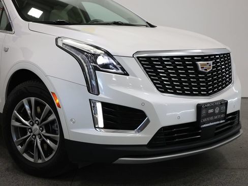 Used 2021 Cadillac XT5 Premium Luxury AWD/4WD image 3