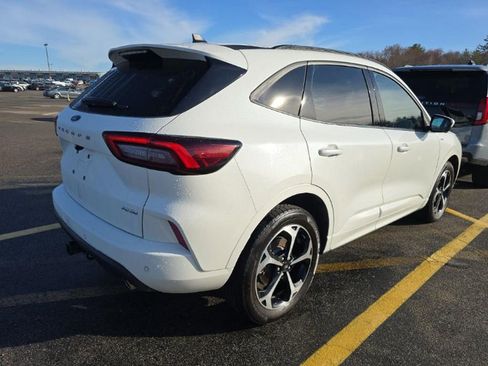Used 2023 Ford Escape ST-Line Select w/ Tech Pack #2 image 4