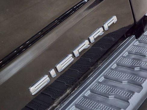 Used 2019 GMC Sierra 1500 Denali image 25