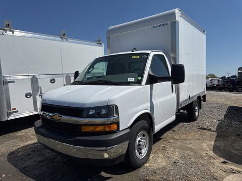 New 2024 Chevrolet Express 3500 w/ Power Convenience Package image 3