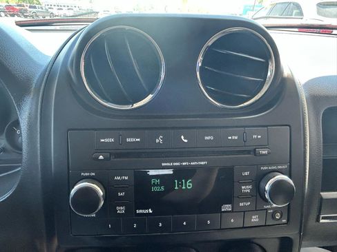 Used 2016 Jeep Patriot Sport w/ Power Value Group FWD image 22